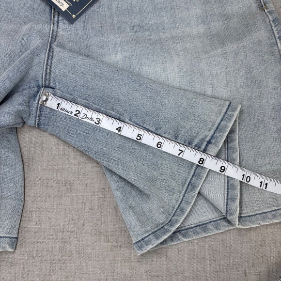 NWT Democracy "Ab"solution High Rise Jean Shorts Light Blue Denim Women's 14 - Picture 6 of 10